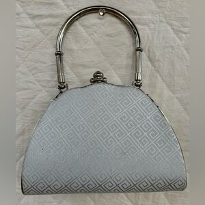Vintage 90s Elegant Silver Handbag